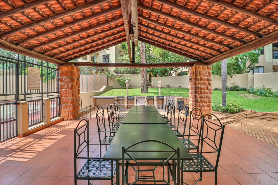 2 Bedroom Property for Sale in Bryanston Gauteng