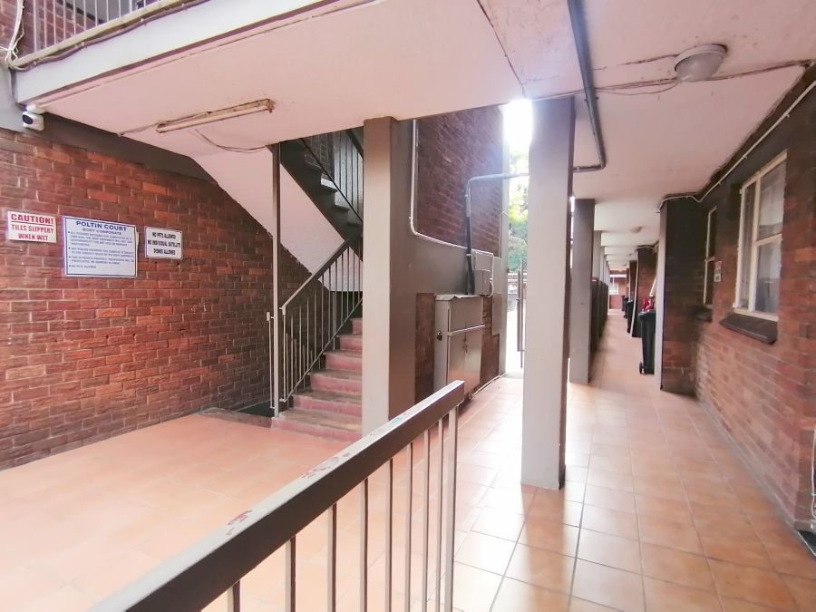 2 Bedroom Property for Sale in Edleen Gauteng