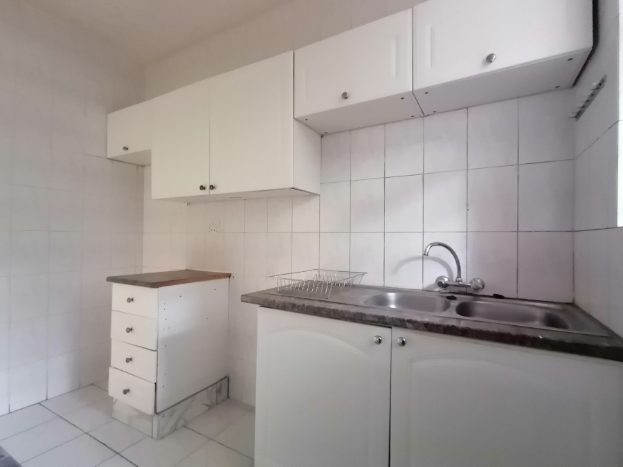 2 Bedroom Property for Sale in Edleen Gauteng