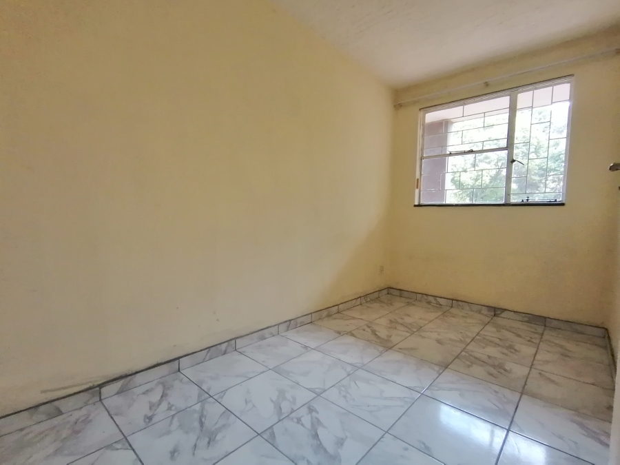 2 Bedroom Property for Sale in Edleen Gauteng