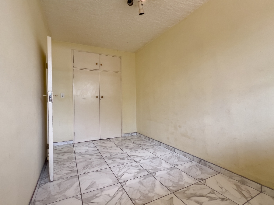 2 Bedroom Property for Sale in Edleen Gauteng