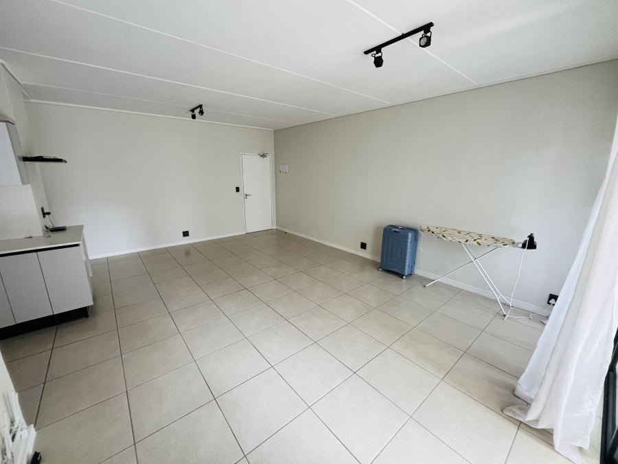 To Let 3 Bedroom Property for Rent in Linbro Park Gauteng