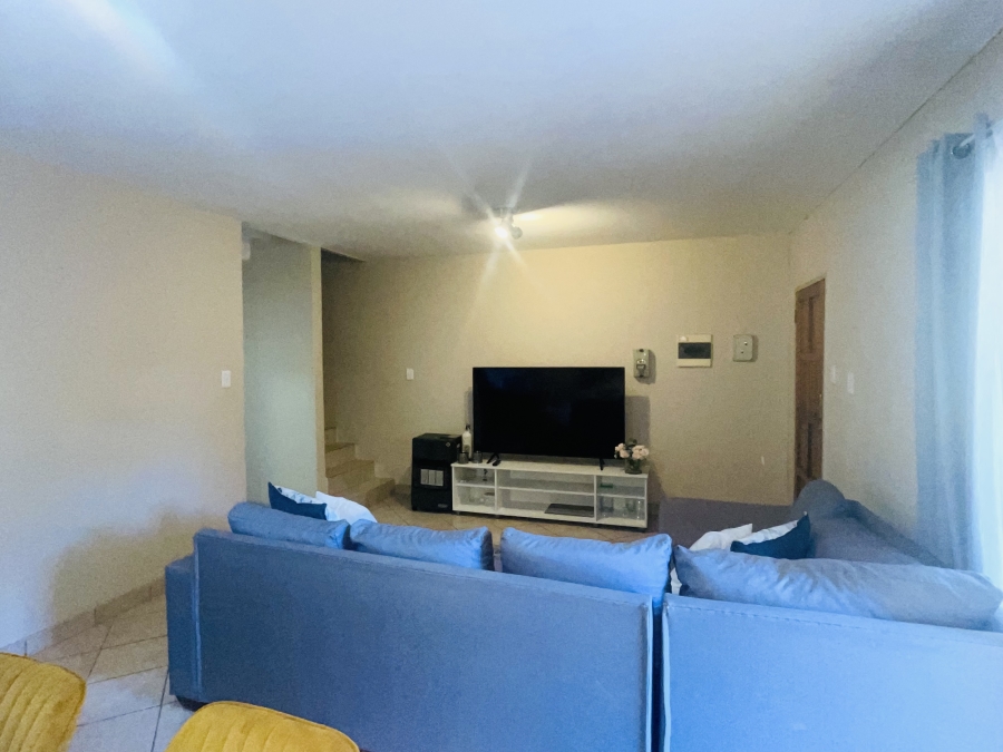 To Let 2 Bedroom Property for Rent in North Riding Gauteng