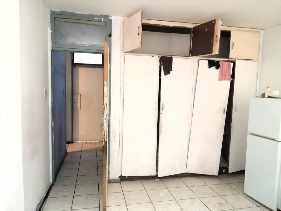 2 Bedroom Property for Sale in Sunnyside Gauteng