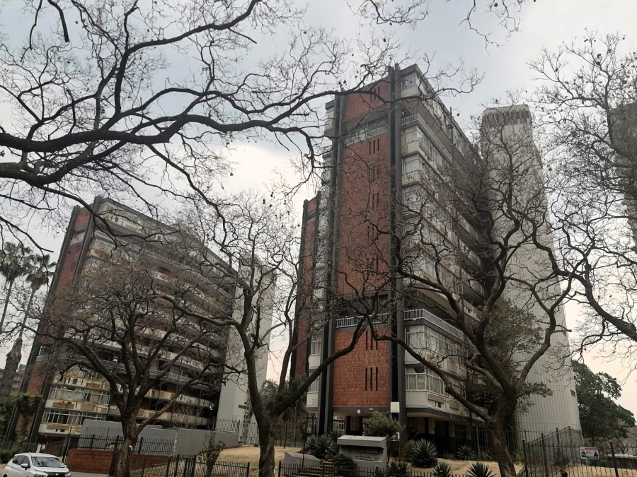 2 Bedroom Property for Sale in Sunnyside Gauteng