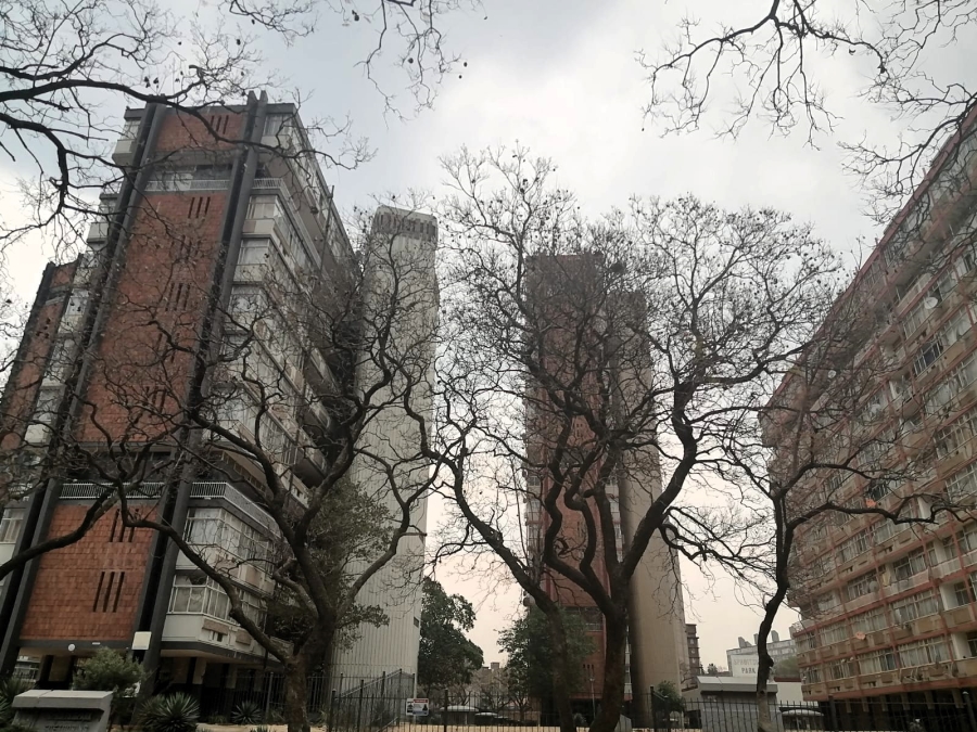 2 Bedroom Property for Sale in Sunnyside Gauteng