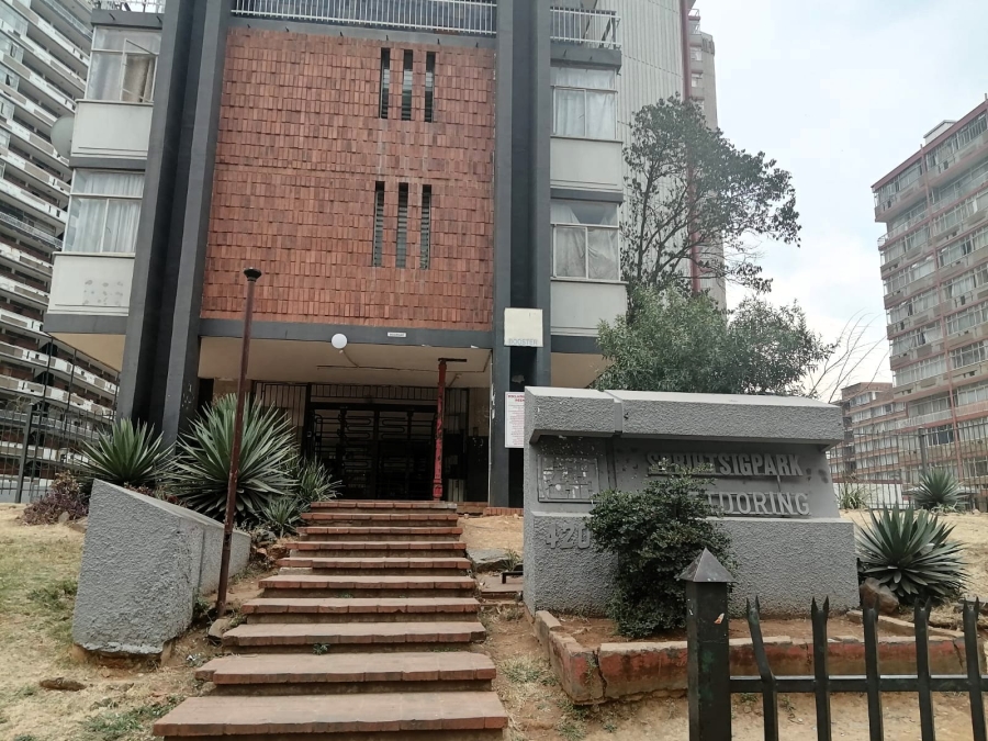 2 Bedroom Property for Sale in Sunnyside Gauteng