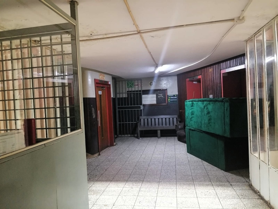 2 Bedroom Property for Sale in Sunnyside Gauteng