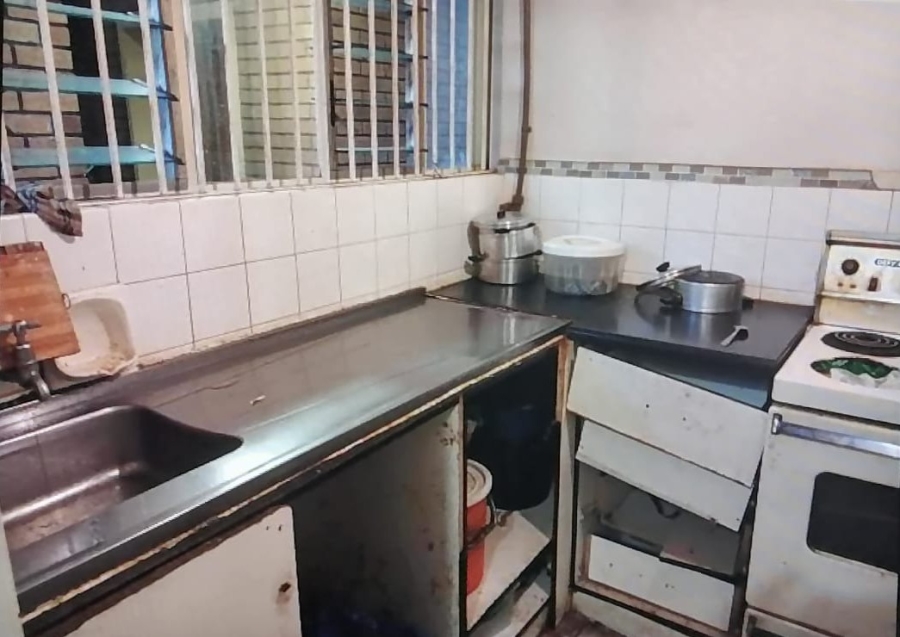 2 Bedroom Property for Sale in Sunnyside Gauteng