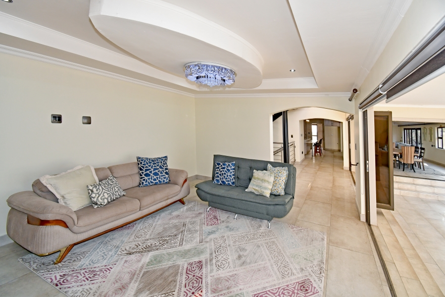 5 Bedroom Property for Sale in Blue Valley Golf Estate Gauteng
