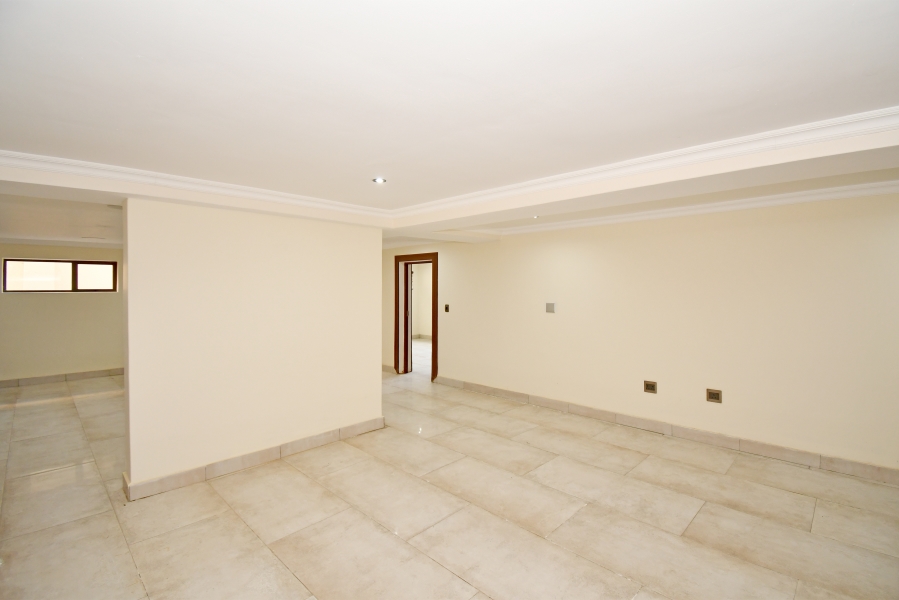 5 Bedroom Property for Sale in Blue Valley Golf Estate Gauteng