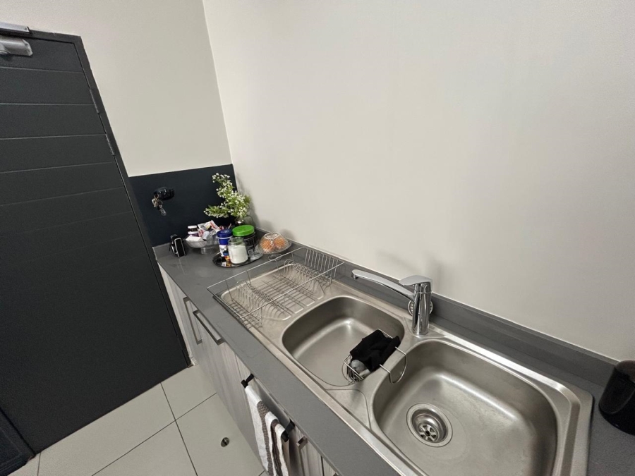 2 Bedroom Property for Sale in Carlswald Gauteng