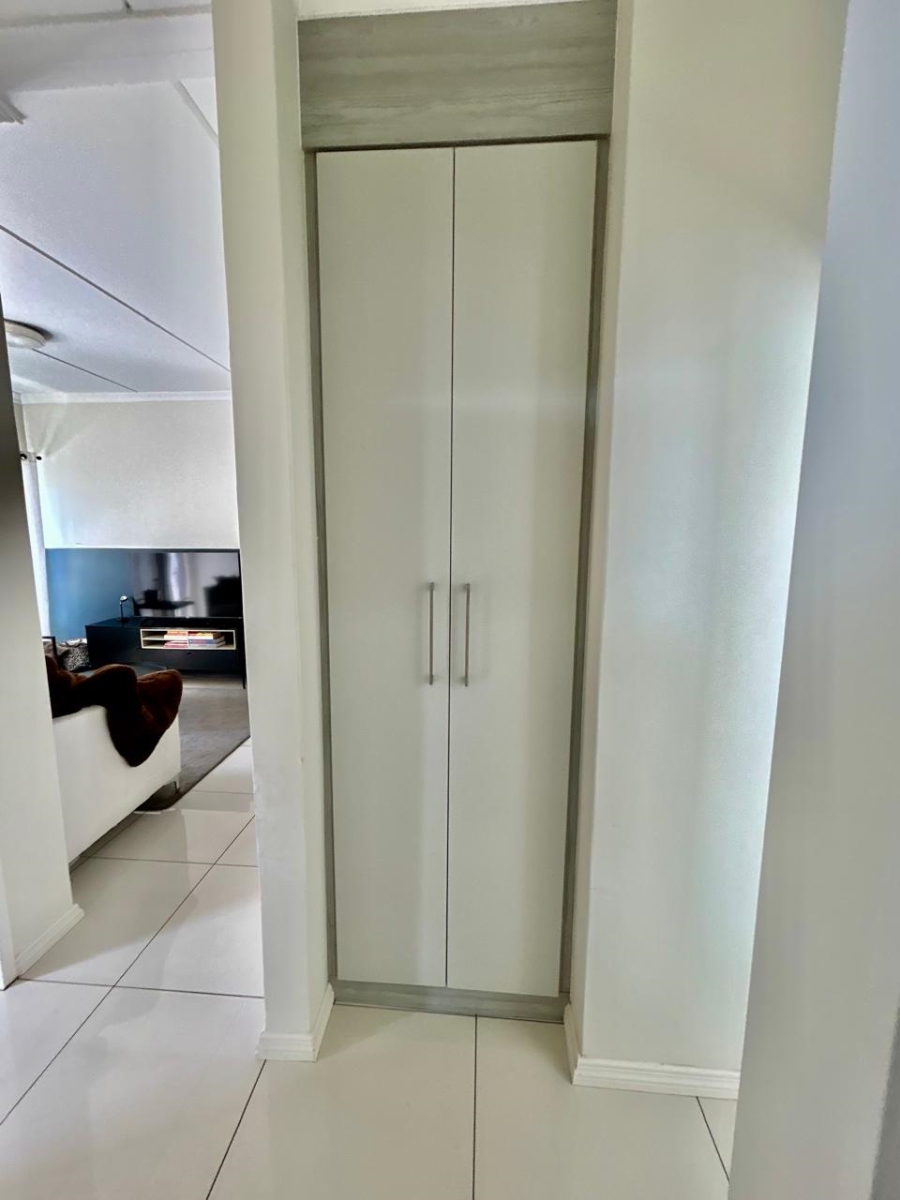 2 Bedroom Property for Sale in Carlswald Gauteng