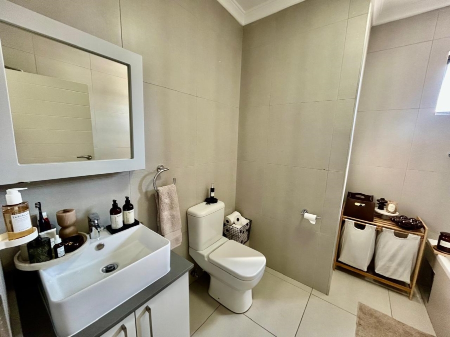2 Bedroom Property for Sale in Carlswald Gauteng