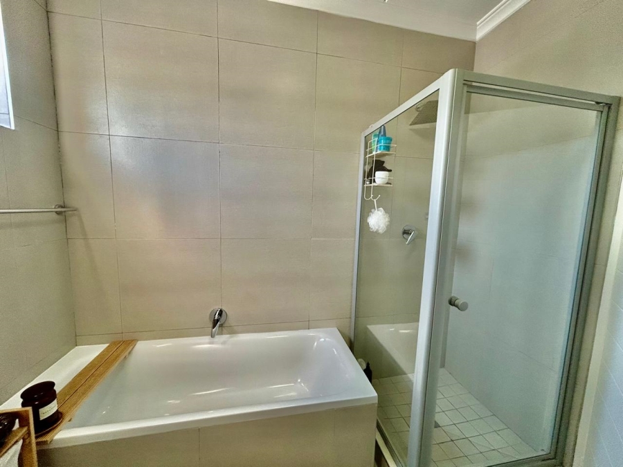 2 Bedroom Property for Sale in Carlswald Gauteng