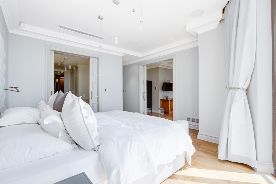 2 Bedroom Property for Sale in Sandton Central Gauteng