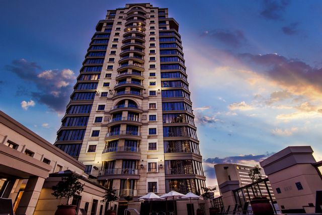 2 Bedroom Property for Sale in Sandton Central Gauteng