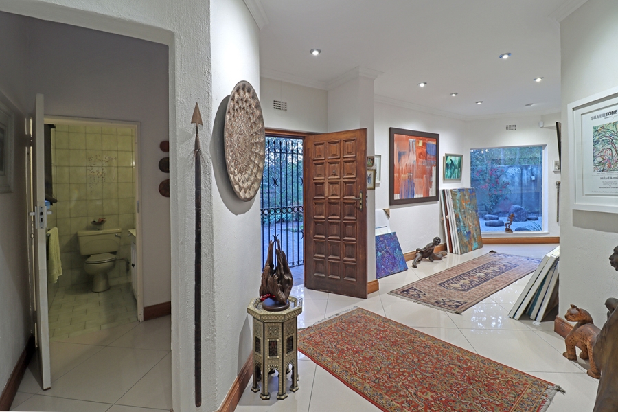 5 Bedroom Property for Sale in Bryanston Gauteng
