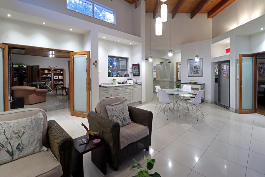 5 Bedroom Property for Sale in Bryanston Gauteng