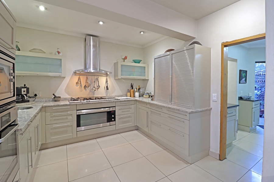5 Bedroom Property for Sale in Bryanston Gauteng