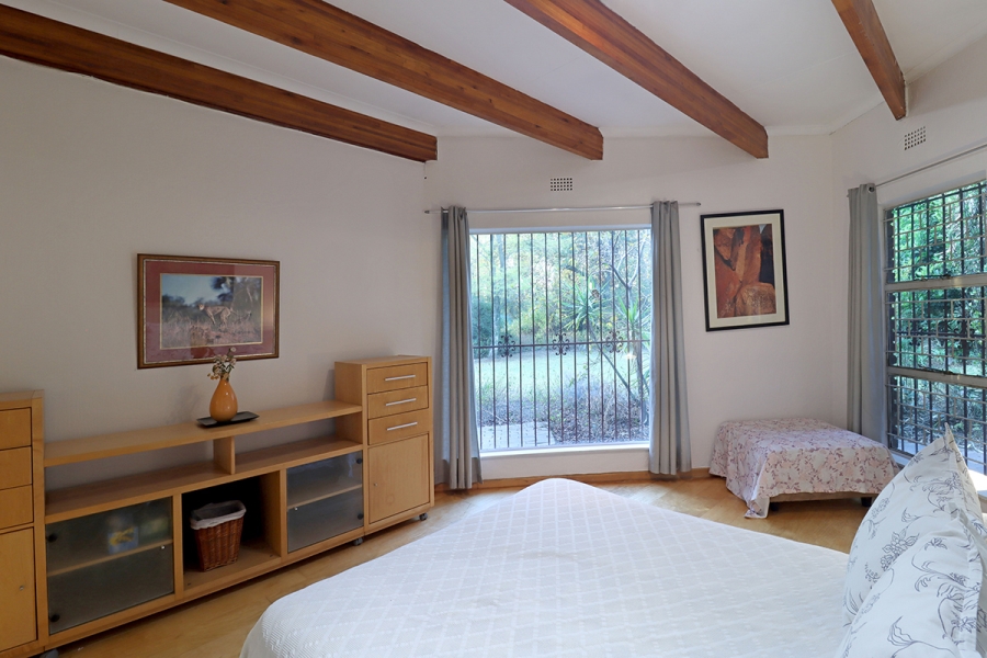 5 Bedroom Property for Sale in Bryanston Gauteng