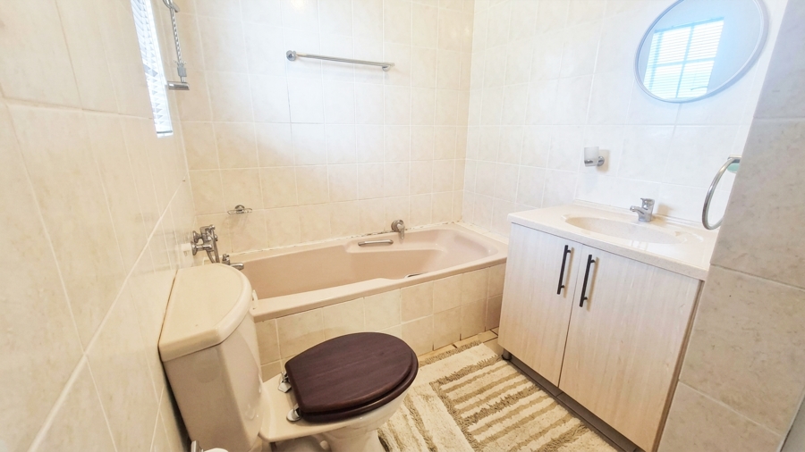 3 Bedroom Property for Sale in Eden Glen Gauteng