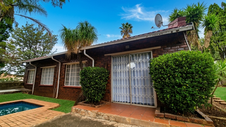 3 Bedroom Property for Sale in Eden Glen Gauteng