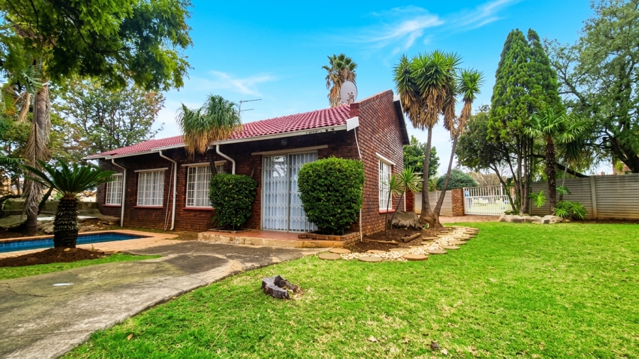 3 Bedroom Property for Sale in Eden Glen Gauteng