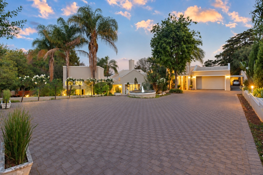 5 Bedroom Property for Sale in Bryanston Gauteng