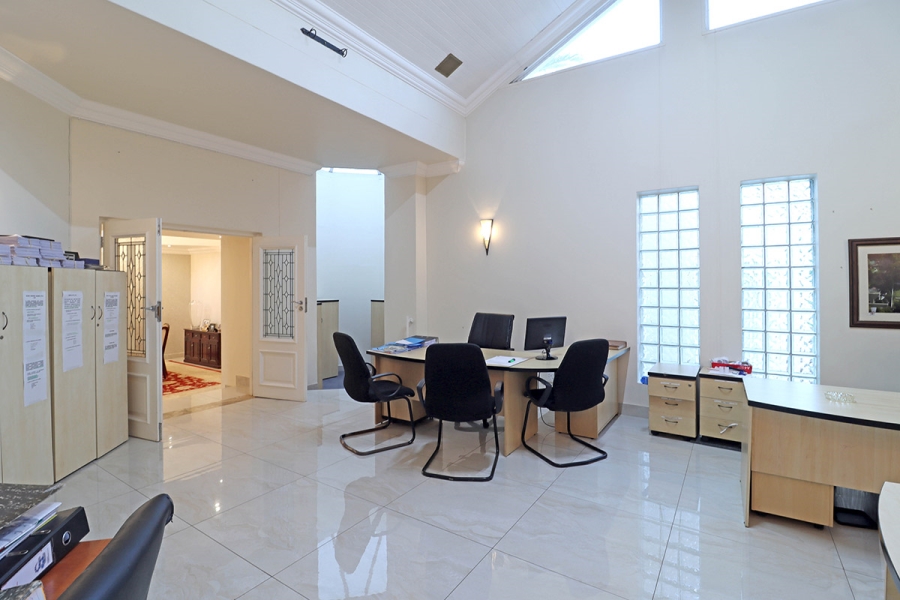 5 Bedroom Property for Sale in Bryanston Gauteng
