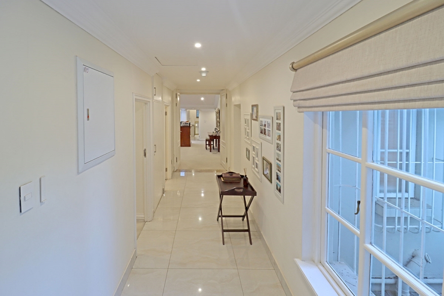 5 Bedroom Property for Sale in Bryanston Gauteng