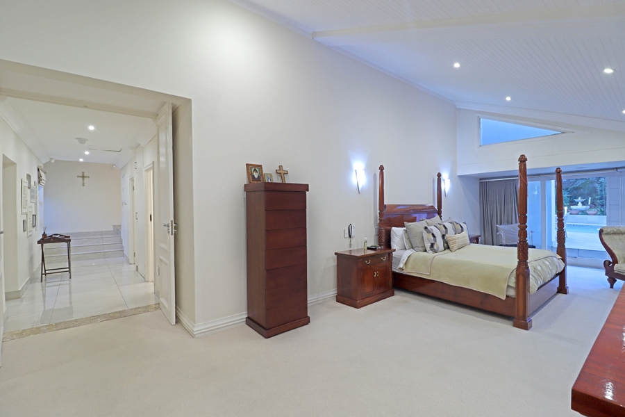 5 Bedroom Property for Sale in Bryanston Gauteng