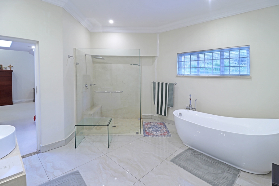 5 Bedroom Property for Sale in Bryanston Gauteng