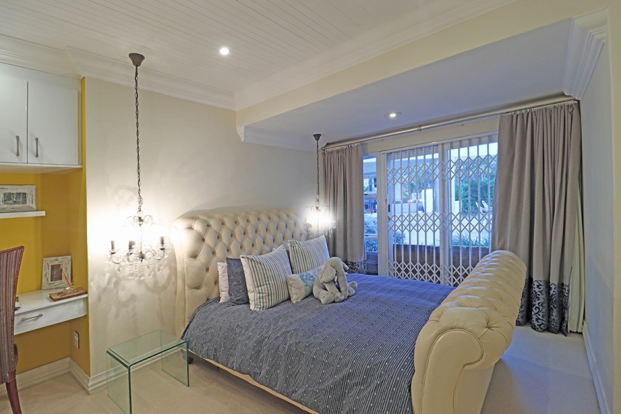 5 Bedroom Property for Sale in Bryanston Gauteng