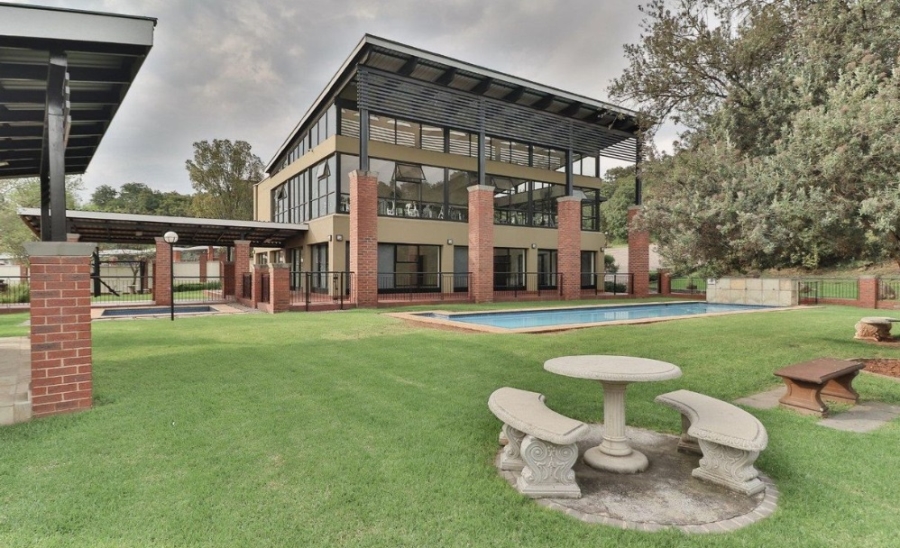 2 Bedroom Property for Sale in Glenvista Gauteng