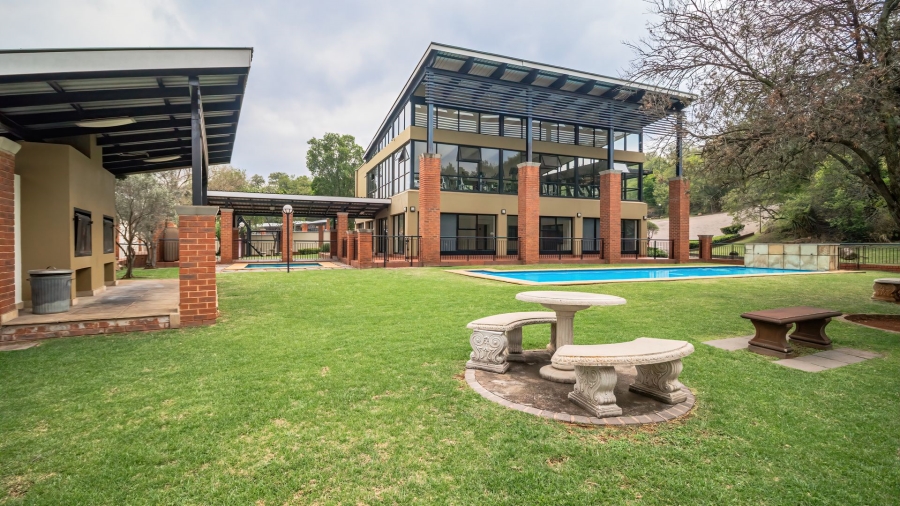 2 Bedroom Property for Sale in Glenvista Gauteng