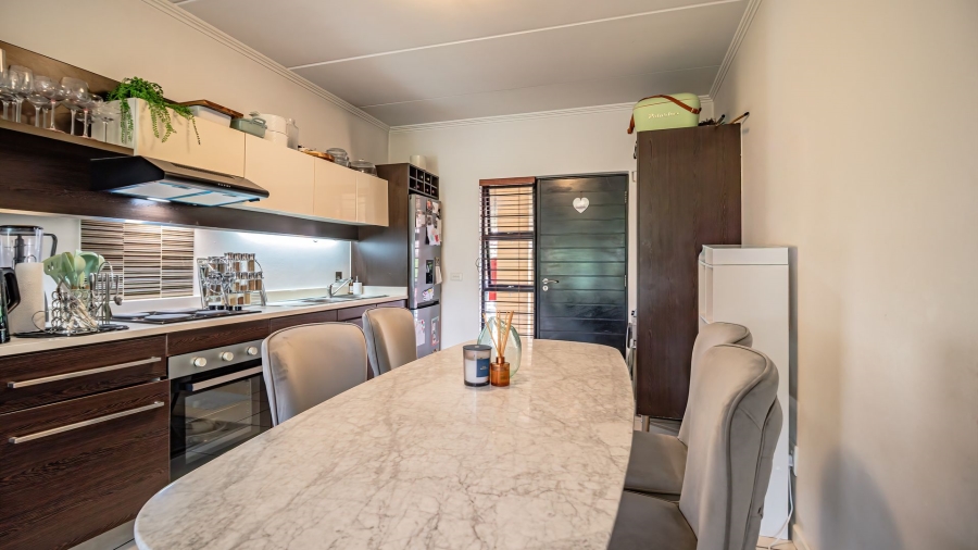 2 Bedroom Property for Sale in Glenvista Gauteng