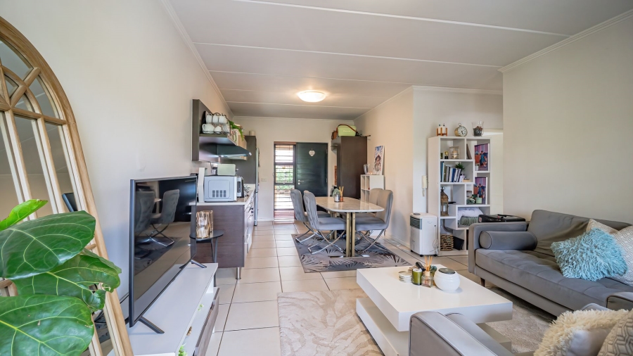 2 Bedroom Property for Sale in Glenvista Gauteng