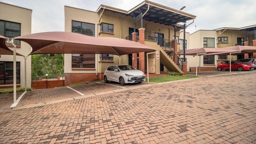 2 Bedroom Property for Sale in Glenvista Gauteng