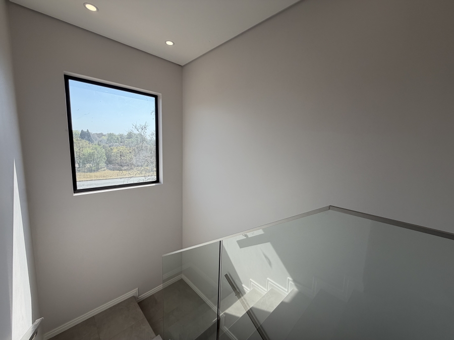 3 Bedroom Property for Sale in Hurlingham Gauteng