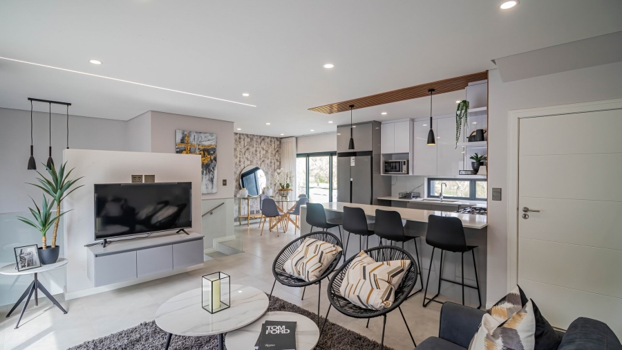 3 Bedroom Property for Sale in Hurlingham Gauteng