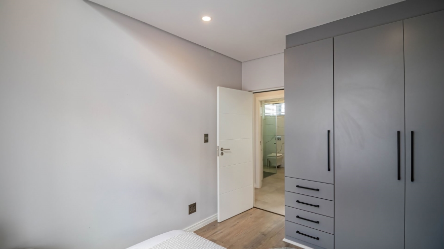 3 Bedroom Property for Sale in Hurlingham Gauteng