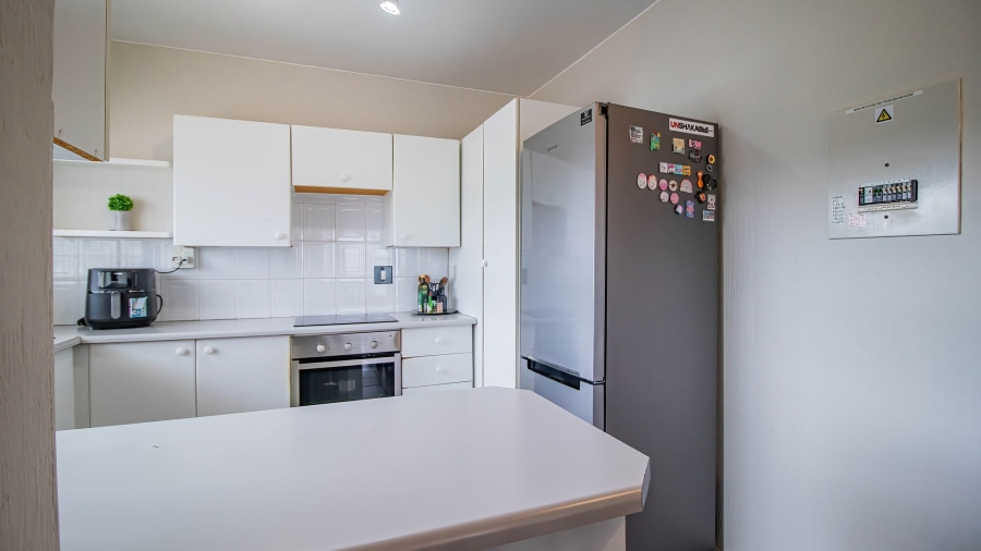 2 Bedroom Property for Sale in Bassonia Gauteng