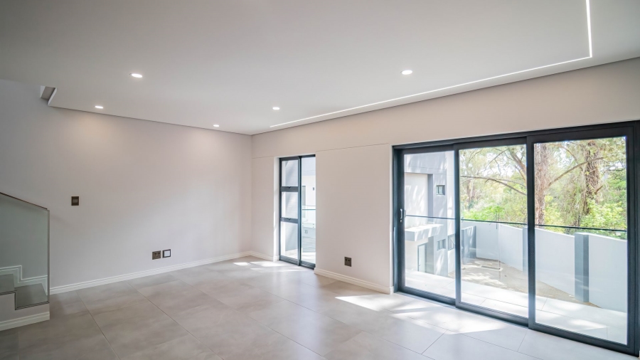 3 Bedroom Property for Sale in Hurlingham Gauteng