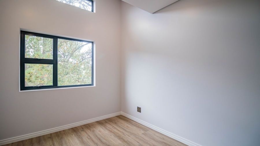 3 Bedroom Property for Sale in Hurlingham Gauteng