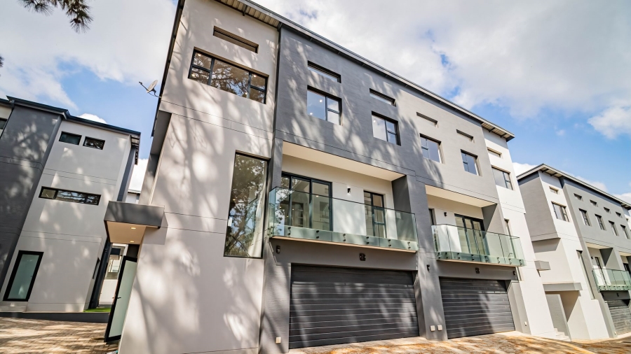 3 Bedroom Property for Sale in Hurlingham Gauteng