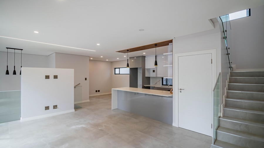 3 Bedroom Property for Sale in Hurlingham Gauteng