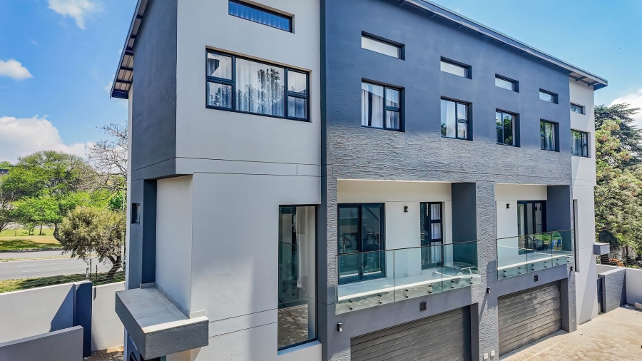 3 Bedroom Property for Sale in Hurlingham Gauteng