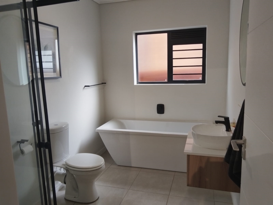 3 Bedroom Property for Sale in Mulbarton Gauteng