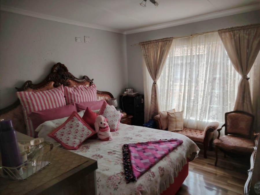 3 Bedroom Property for Sale in Westergloor Gauteng